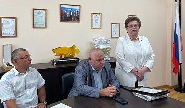 Ольга Хромушина встретилась с коллективом Сорочинского маслоэкстракционного завода